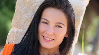 Lexi Dona